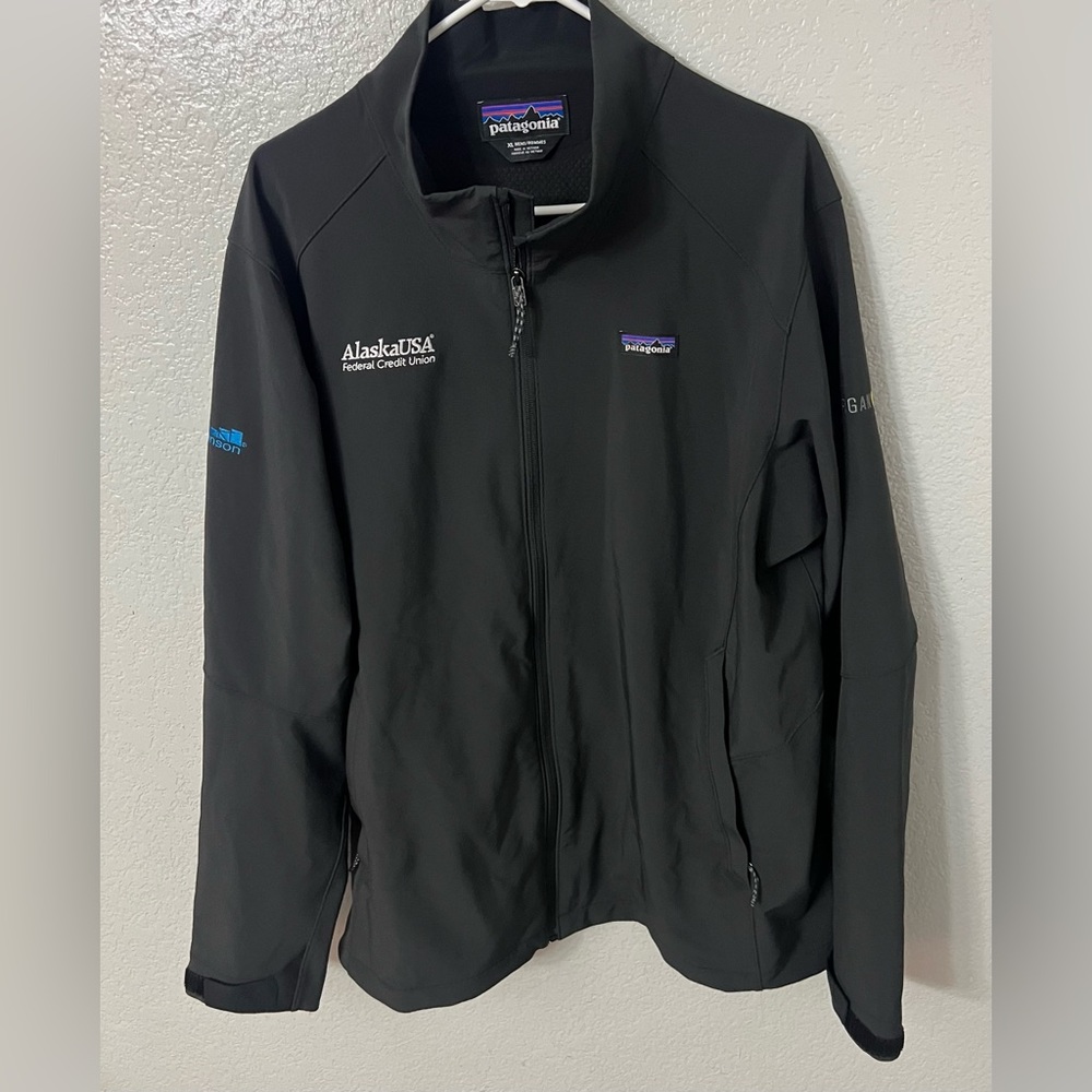Patagonia mens jacket size XL
